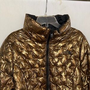 The North Face Women's Metallic Gold Puffer Jacket, Size XL, NWOT,MAKE AN OFFER!